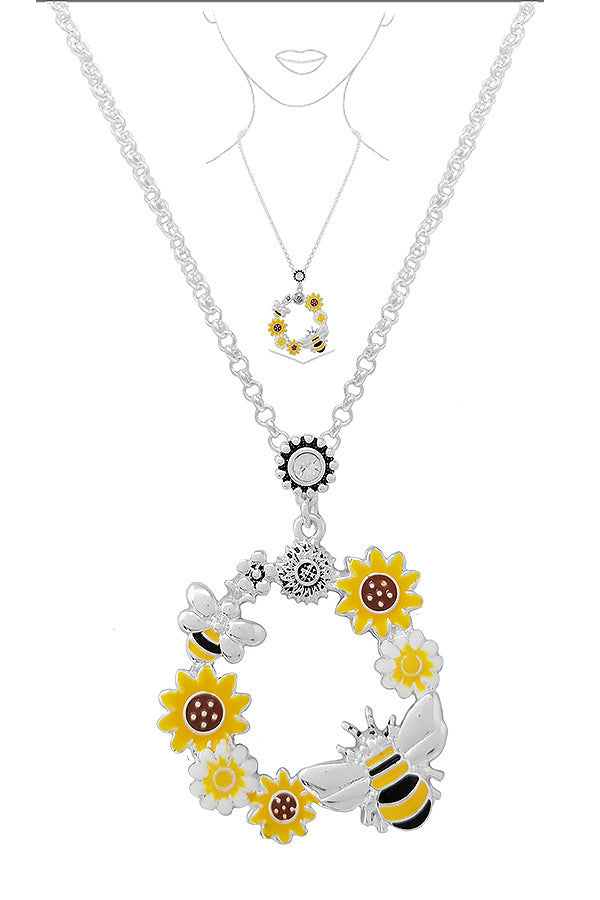 GARDEN THEME EPOXY PENDANT NECKLACE - BEE FLOWER