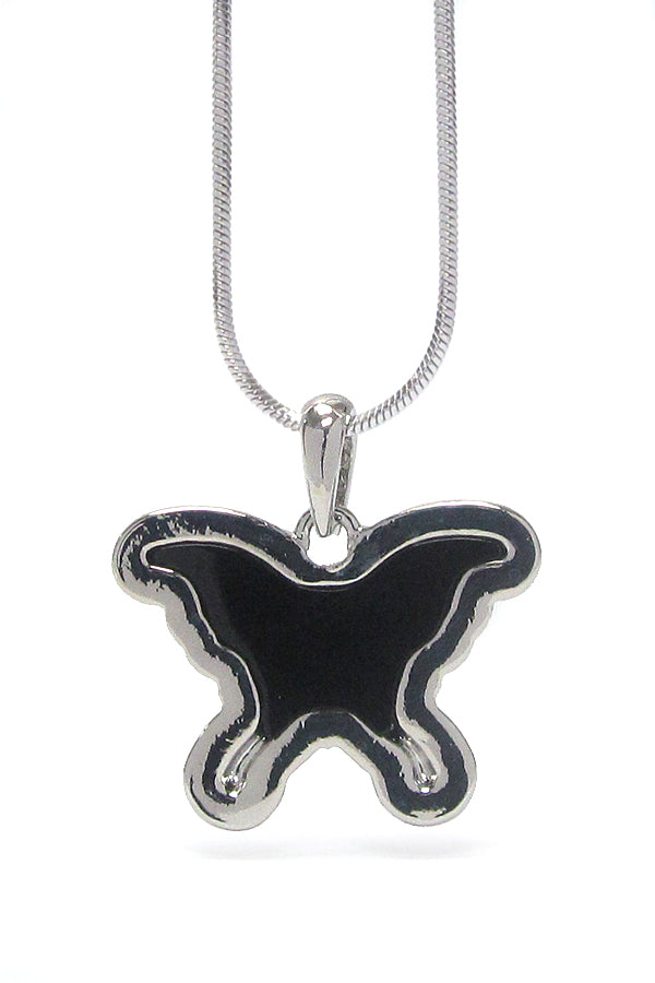 MADE IN KOREA WHITEGOLD PLATING MOTHER OF PEARL BUTTERFLY PENDANT NECKLACE