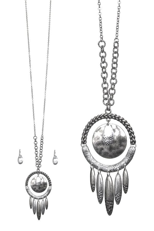 BRAIDED TEXTURED METAL HOOP PENDANT LONG NECKLACE SET