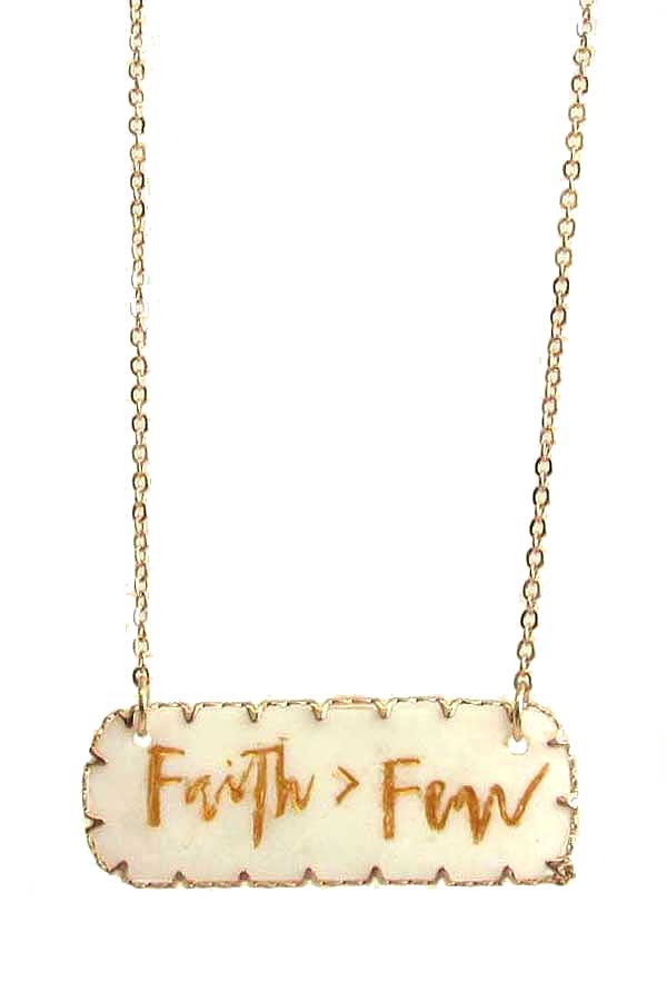 RELIGIOUS INSPIRATION SHELL PENDANT NECKLACE - FAITH FEAR