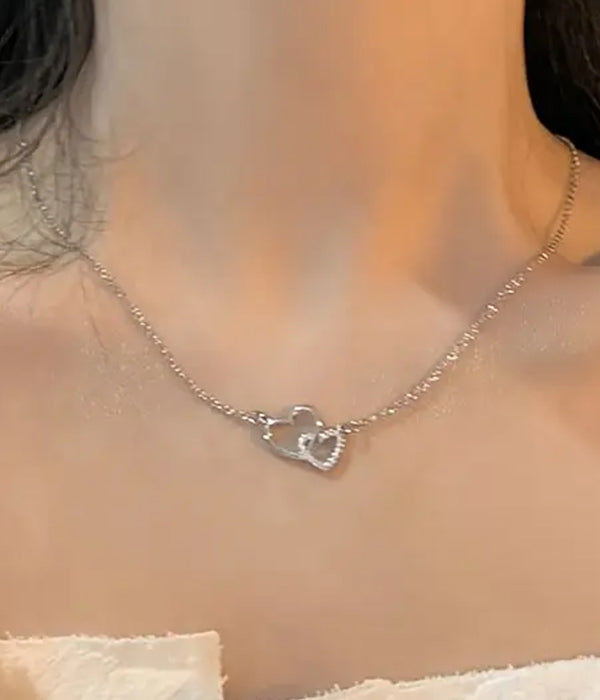 DOUBLE HEART NECKLACE