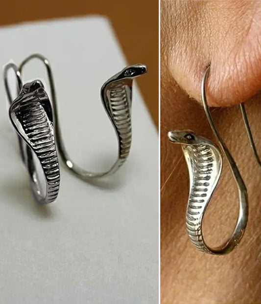 SNAKE EARRING - COBRA