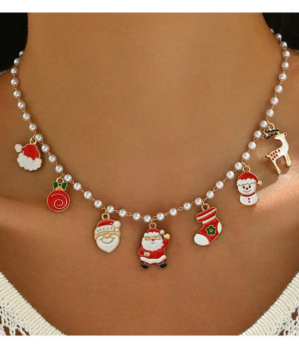 CHRISTMAS THEME MULTI CHARM PEARL CHAIN NECKLACE