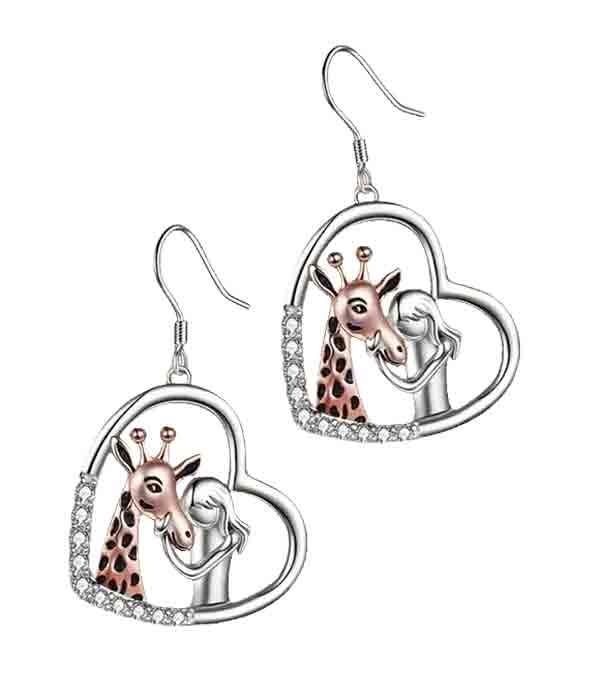 ZOO THEME GIRAFFE EARRING