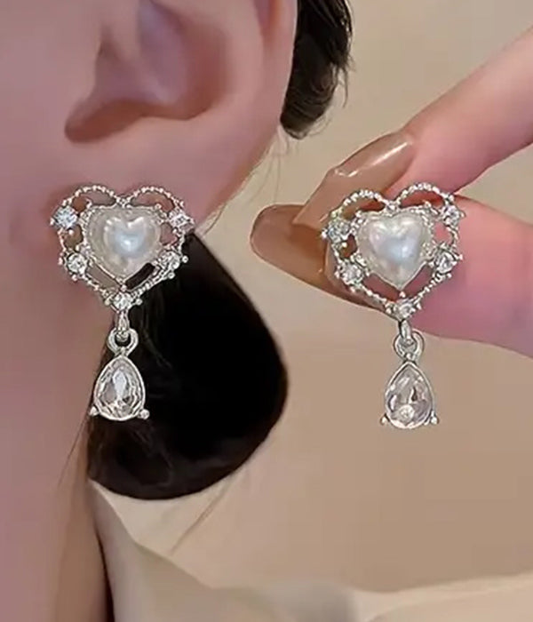 HEART PEARL AND TEARDROP EARRING