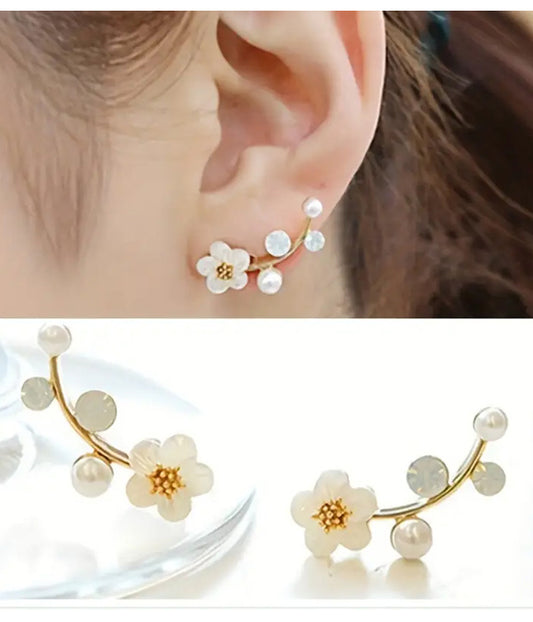 RESIN FLOWER AND PEARL EARRING