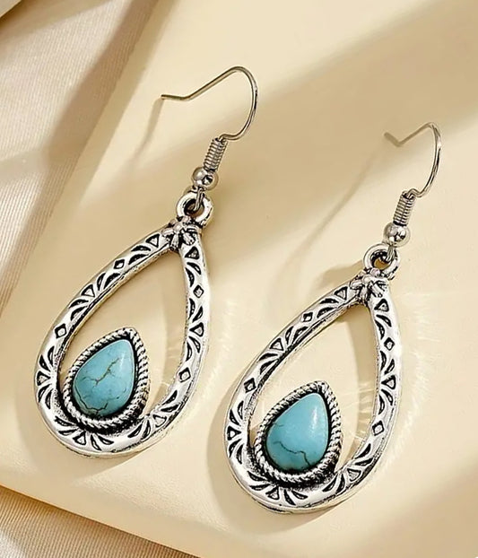 VINTAGE TURQUOISE TEARDROP EARRING