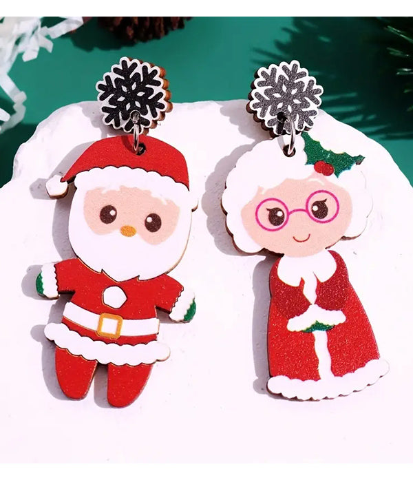 CHRISTMAS THEME WOOD SANTA AND GRANDMA EARRING