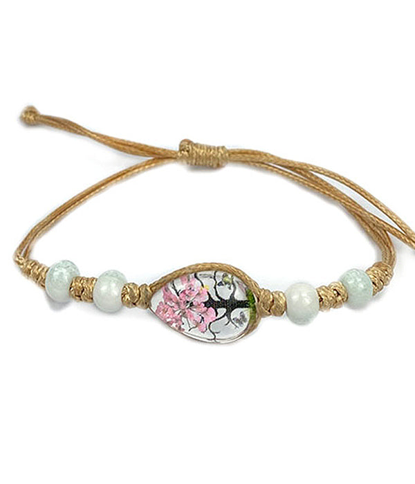 DRY FLOWER AND TREE CABOCHON PULL TIE BRACELET