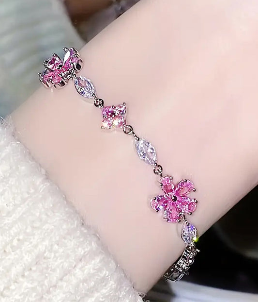 CRYSTAL FLOWER LINK BRACELET