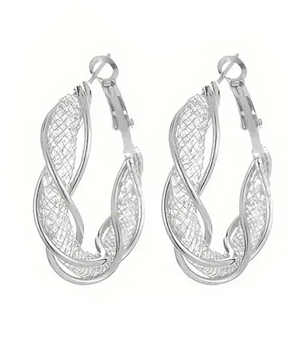 TWIST TEARDROP HOOP EARRING