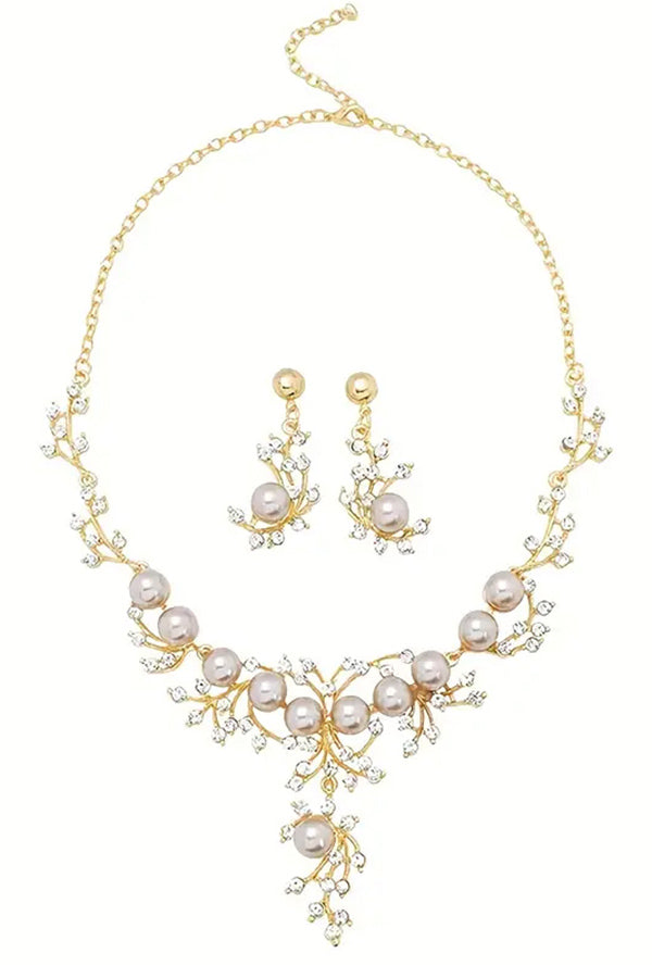 MULTI PEARL AND CRYSTAL MIX NECKLACE SET