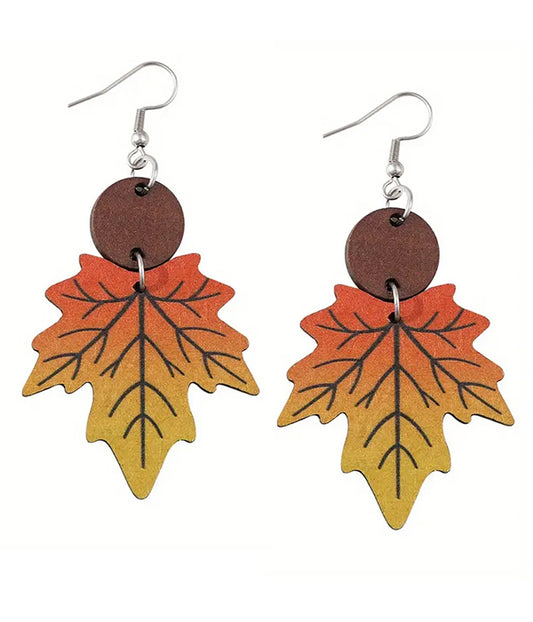 VINTAGE WOOD MAPLE LEAF EARRING