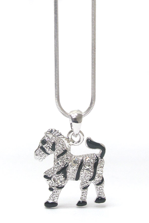 MADE IN KOREA WHITEGOLD PLATING CRYSTAL STUD HORSE PENDANT NECKLACE