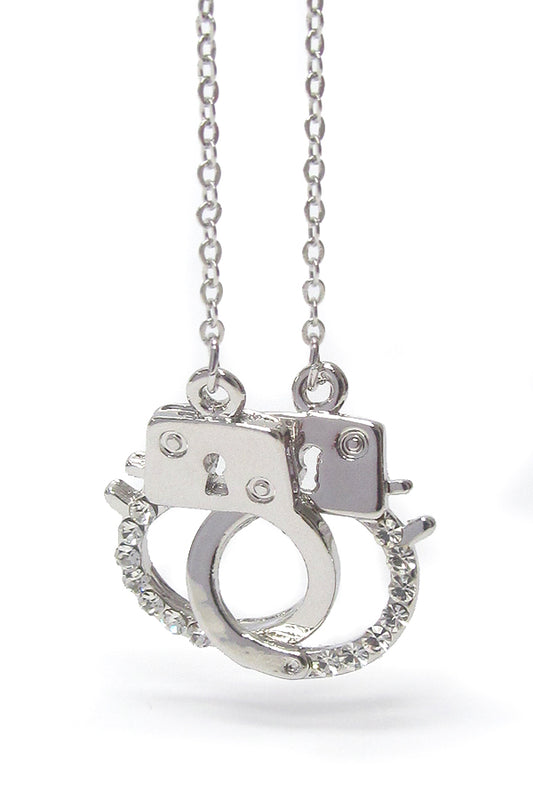 MADE IN KOREA WHITEGOLD PLATING CRYSTAL STUD HANDCUFF PENDANT NECKLACE