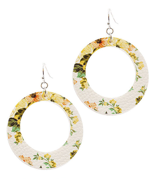 FAUX LEATHER FLOWER PRINT HOOP EARRING