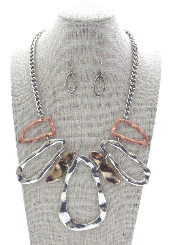 LARGE HAMMERED OVAL RING LINK NECKLACE SET