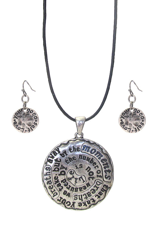 INSPIRATION MESSAGE DISC PENDANT NECKLACE SET