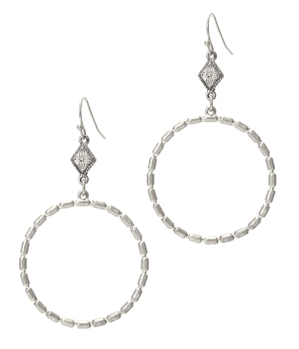 METAL HOOP DROP EARRING