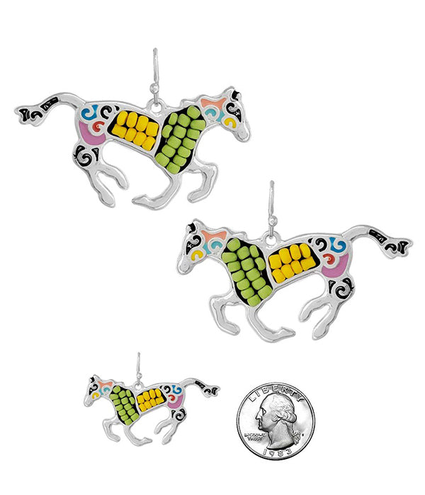 MULTI SEEDBEAD MOSAIC EARRING - HORSE