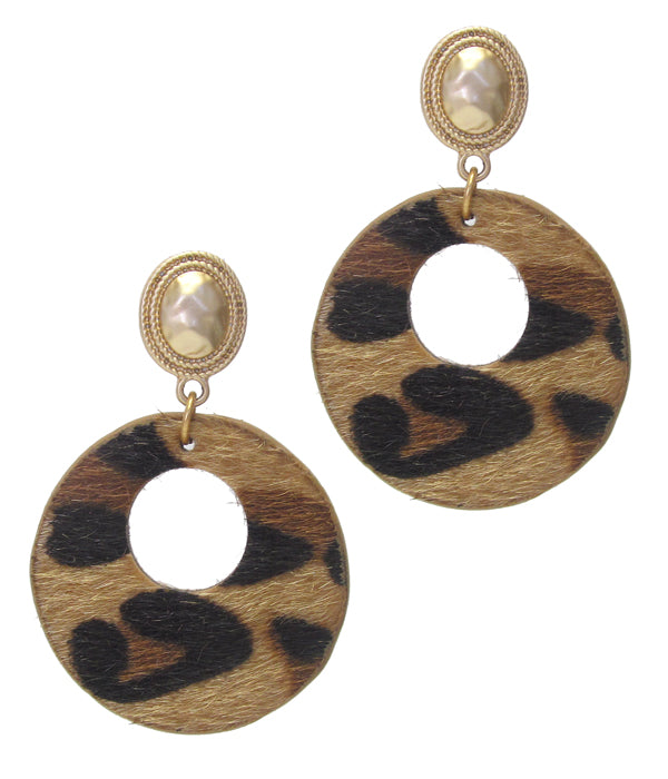 ANIMAL PRINT RING FUR EARRING