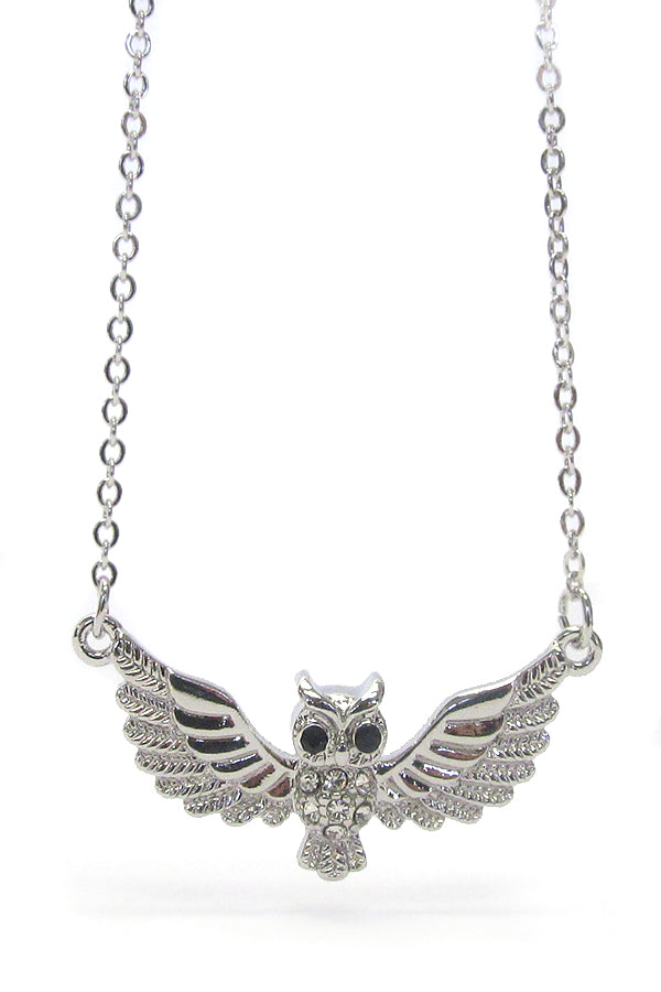 MADE IN KOREA WHITEGOLD PLATING CRYSTAL OWL PENDANT NECKLACE