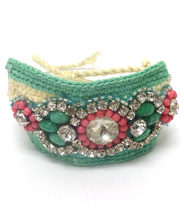 FLOWER LAYER SEEDBEADS PULL AND TIE KNITTED TYPE BRACELET