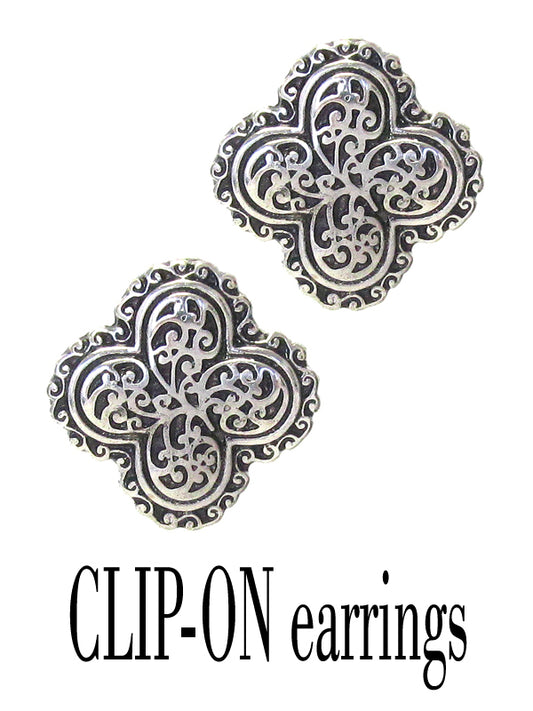 DESIGNER TEXTURED CLIP ON EARRING - QUATTREFOIL