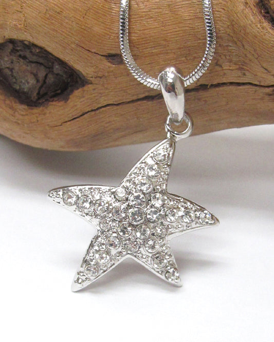 MADE IN KOREA WHITEGOLD PLATING CRYSTAL STARFISH PENDANT NECKLACE