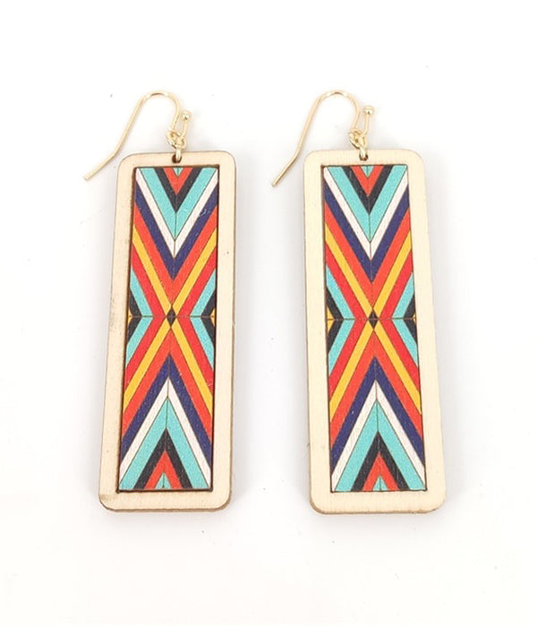 AZTEC PATTERN WOOD BAR EARRING