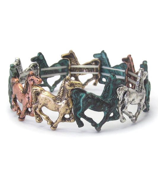 VINTAGE RUSTIC METAL HORSE THEME STRETCH BRACELET